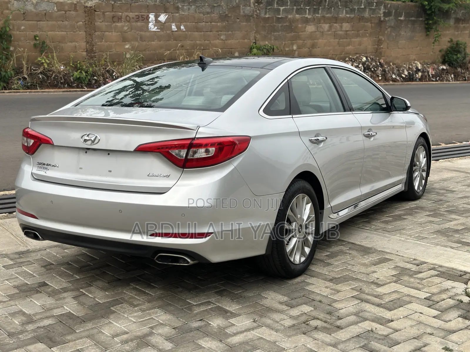 Hyundai Sonata Limited w/Brown Leather 4dr Sedan (2.4L 4cyl 6A) 2015