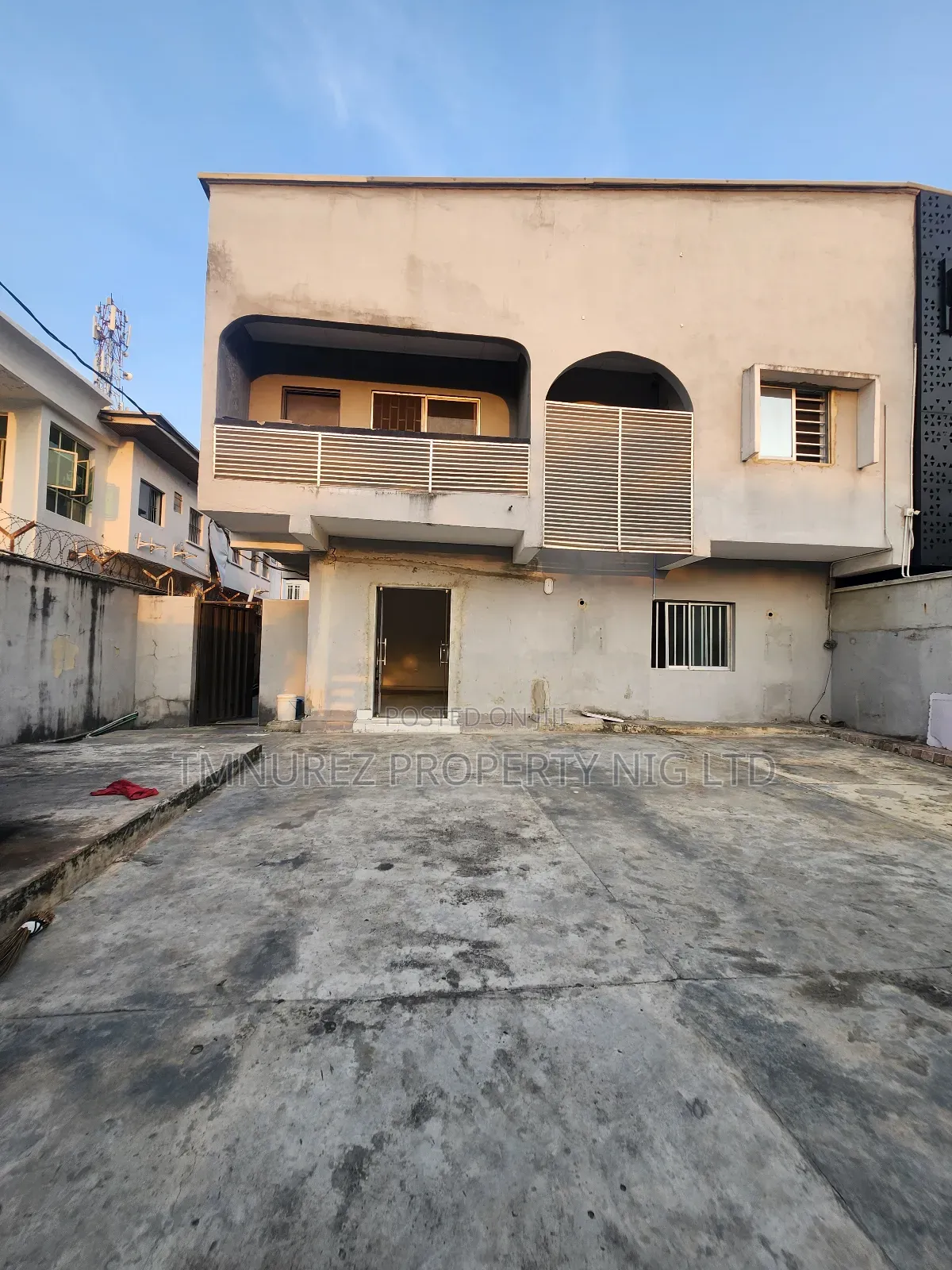 6bdrm Duplex in Lekki Phase1 for rent