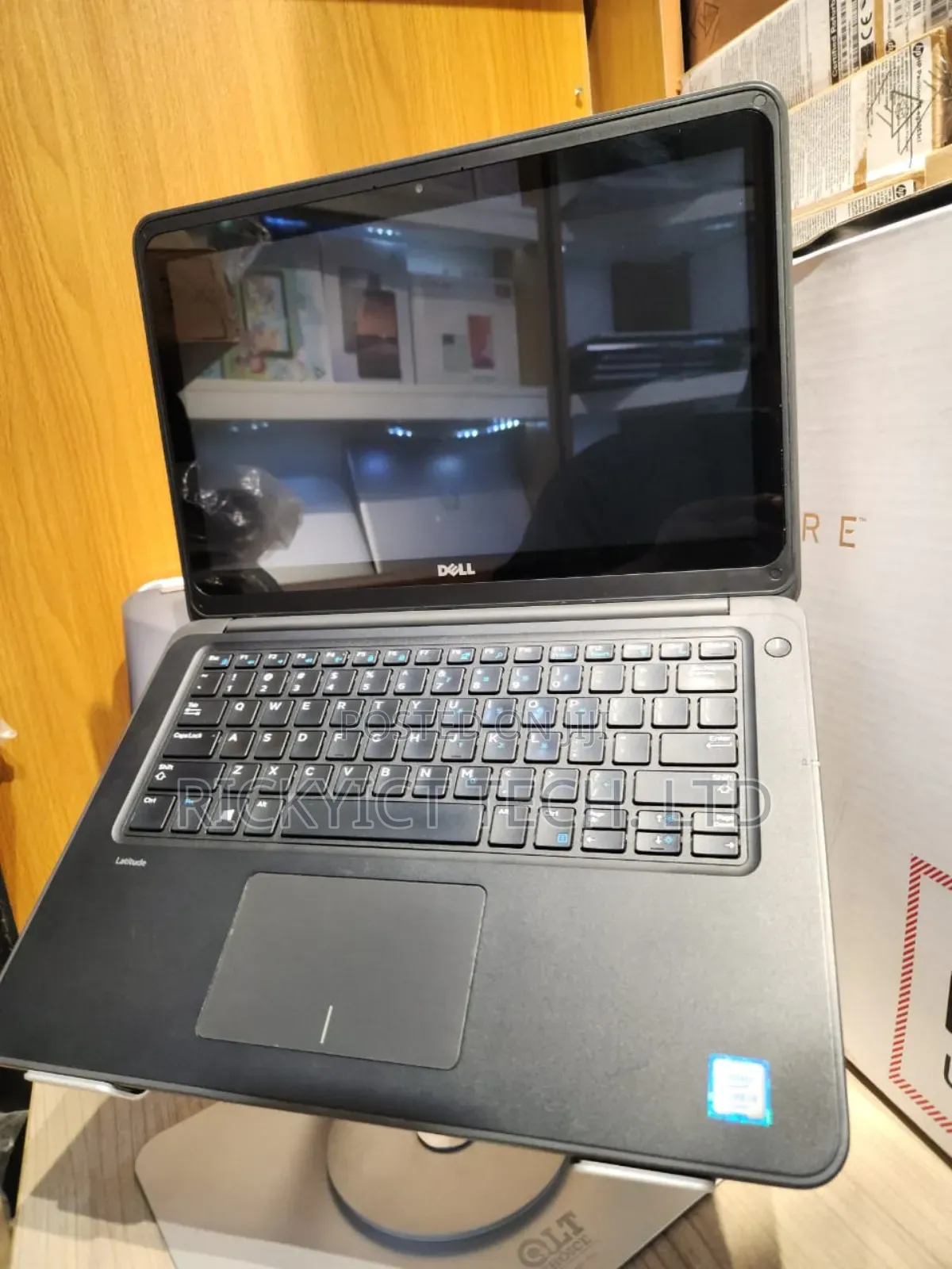 Laptop Dell Latitude 3380 8GB Intel Core i3 SSD 256GB