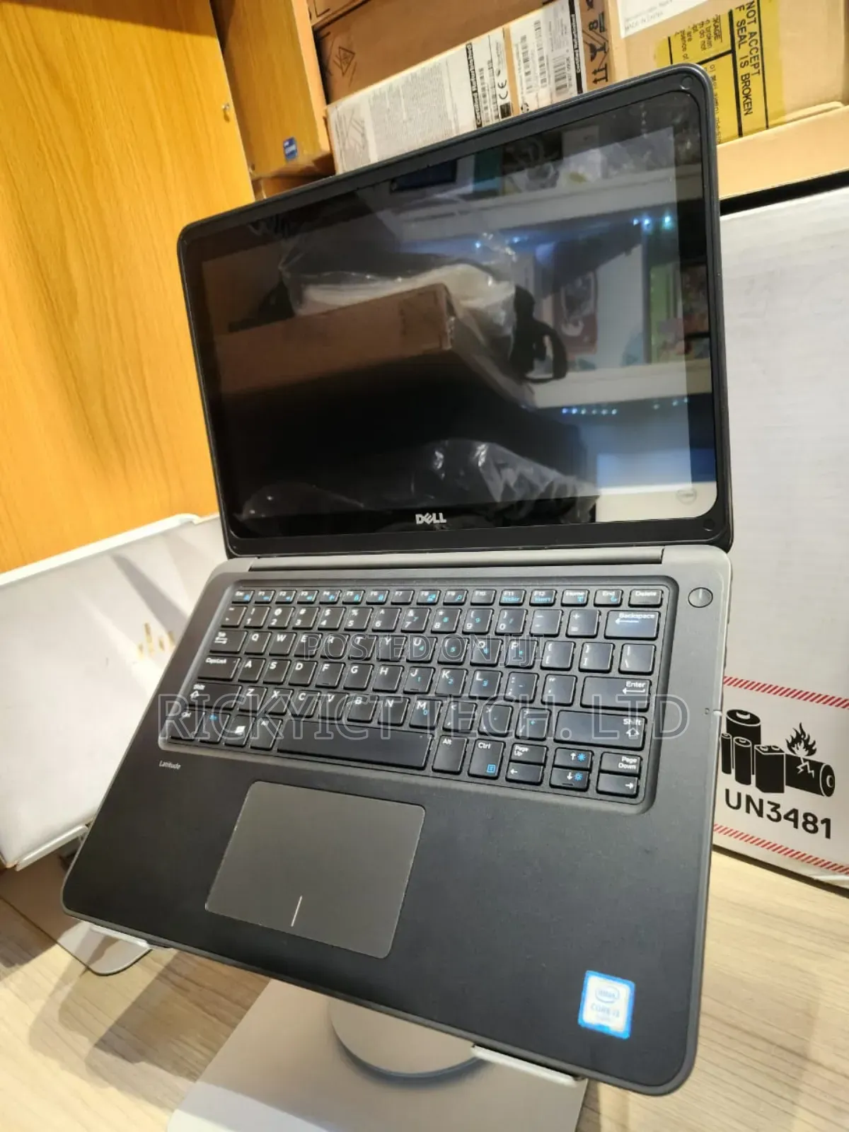Laptop Dell Latitude 3380 8GB Intel Core i3 SSD 256GB