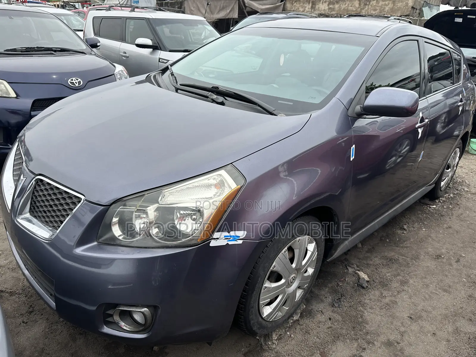 Pontiac Vibe 2.4 4WD 2009 Gray