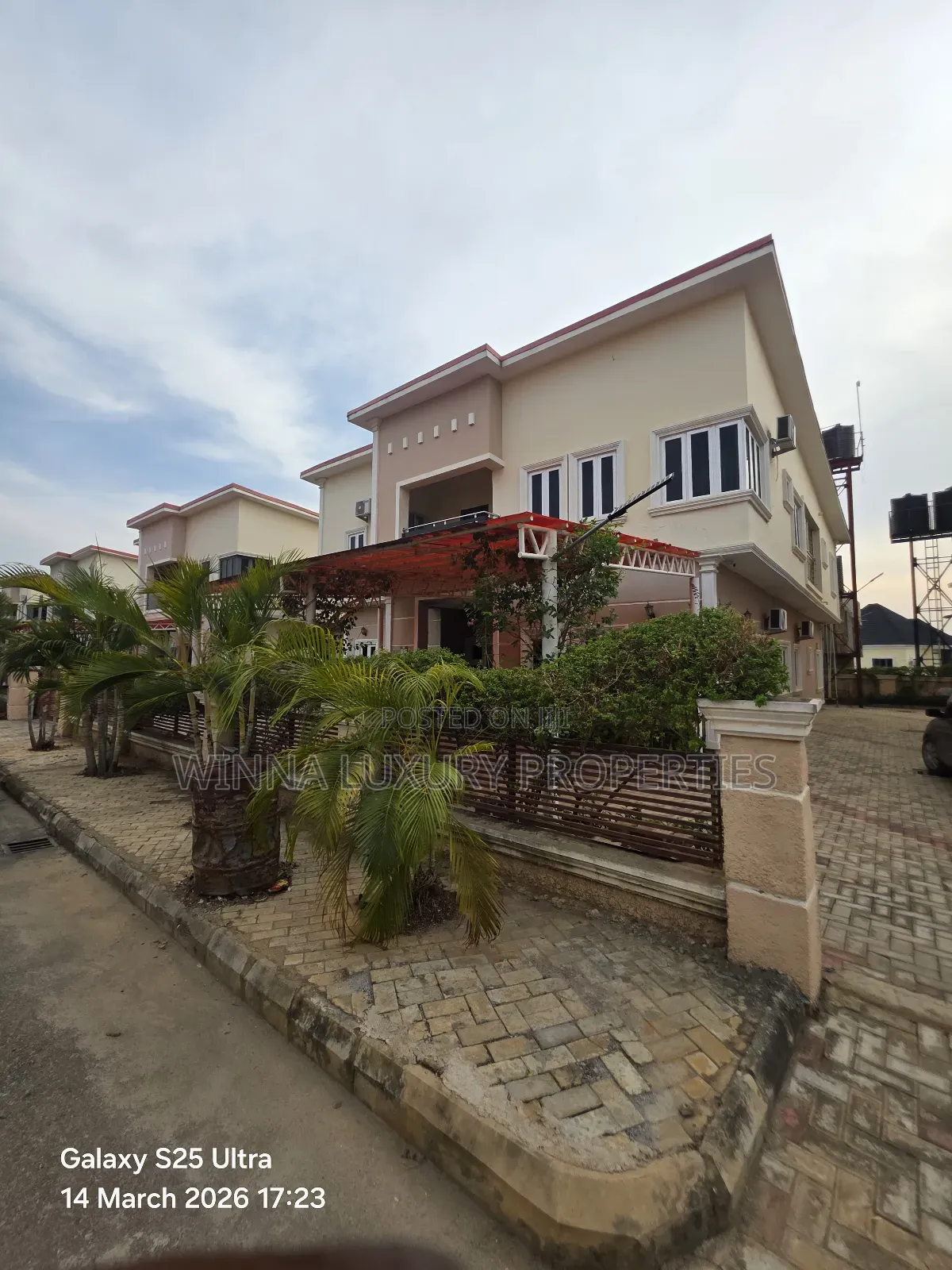 Furnished 11bdrm Duplex in Emerald Garden, Lugbe District for sale