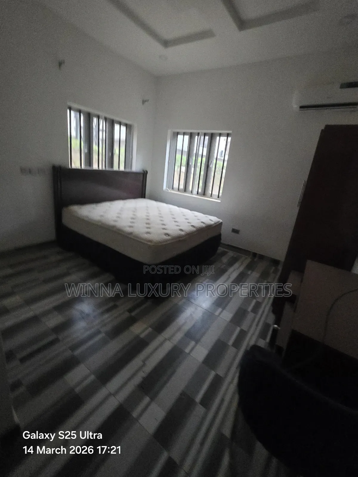 Furnished 11bdrm Duplex in Emerald Garden, Lugbe District for sale