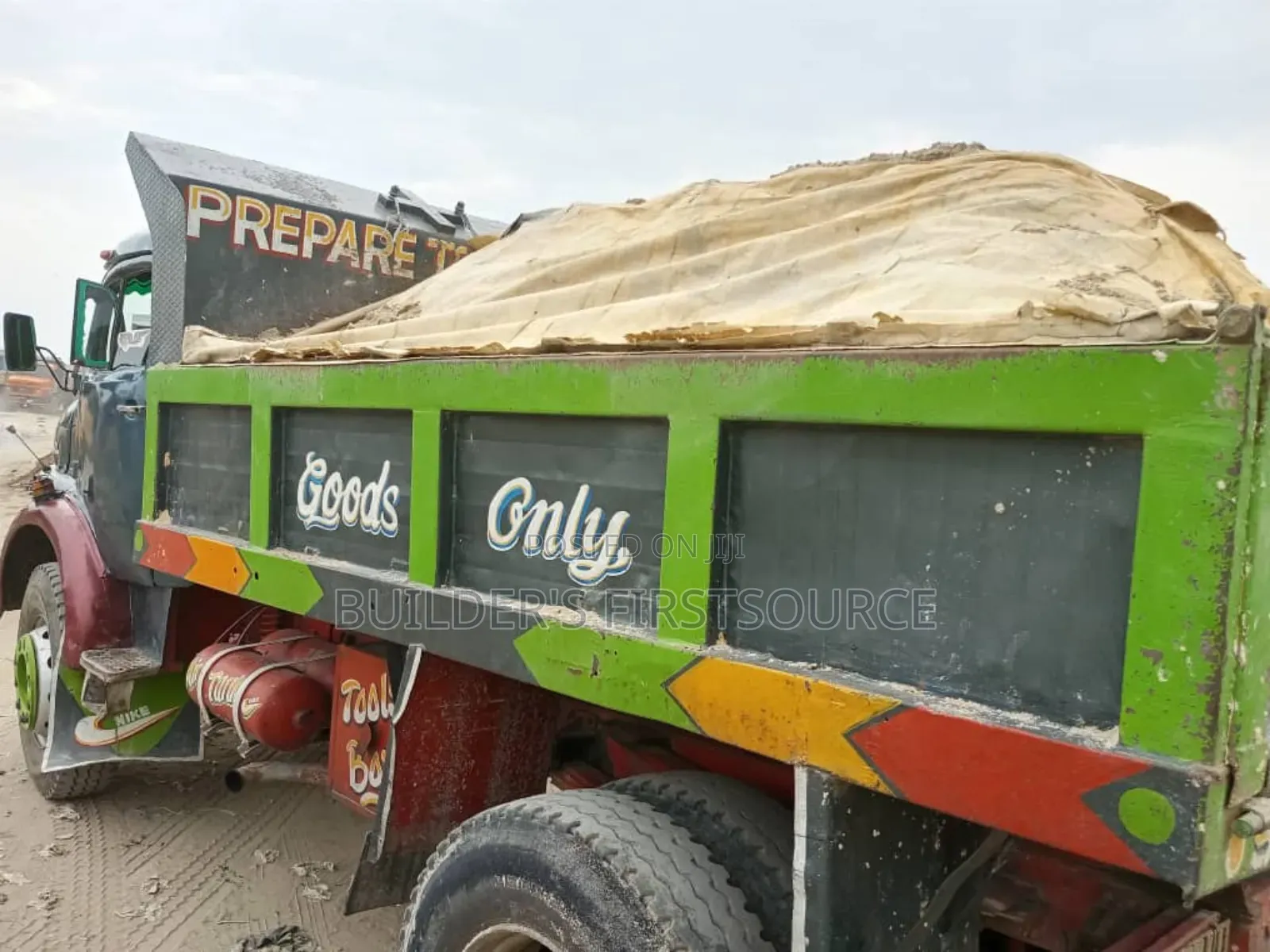 15tons Sharp Sand