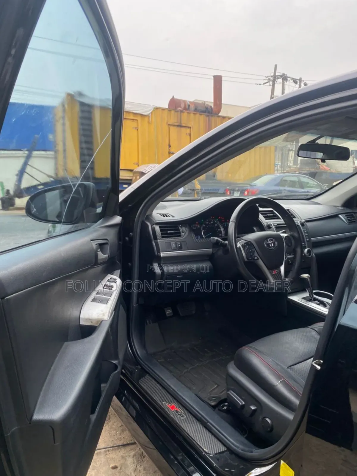 Toyota Camry SE 4dr Sedan (2.5L 4cyl 6A) 2014 Black