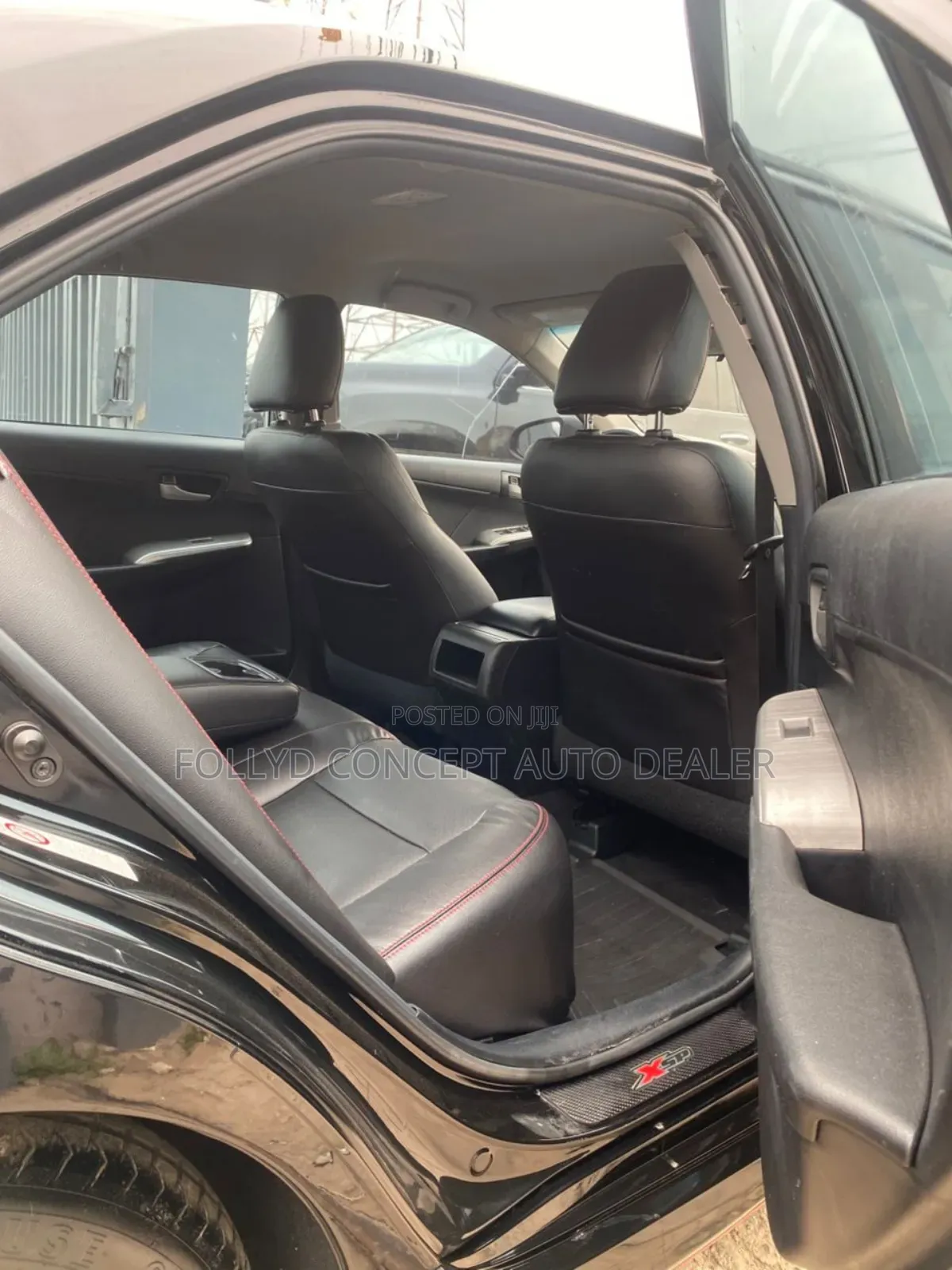 Toyota Camry SE 4dr Sedan (2.5L 4cyl 6A) 2014 Black