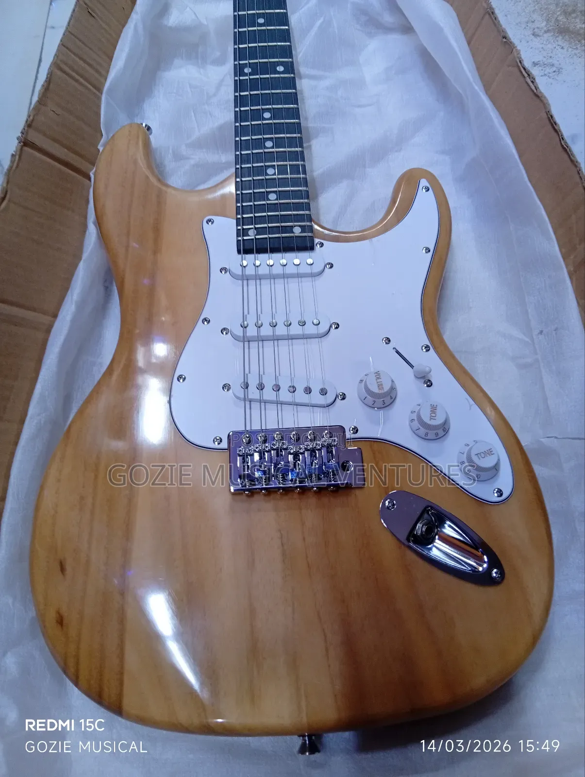 A Very High Quality Ibanze Electric Lead Guitar 6 Strings