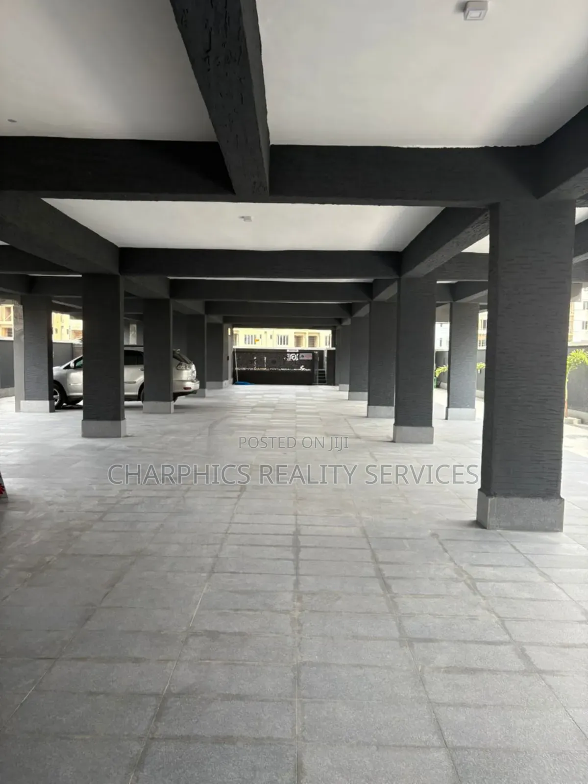 1bdrm Apartment in Lekki Phase 1 for sale