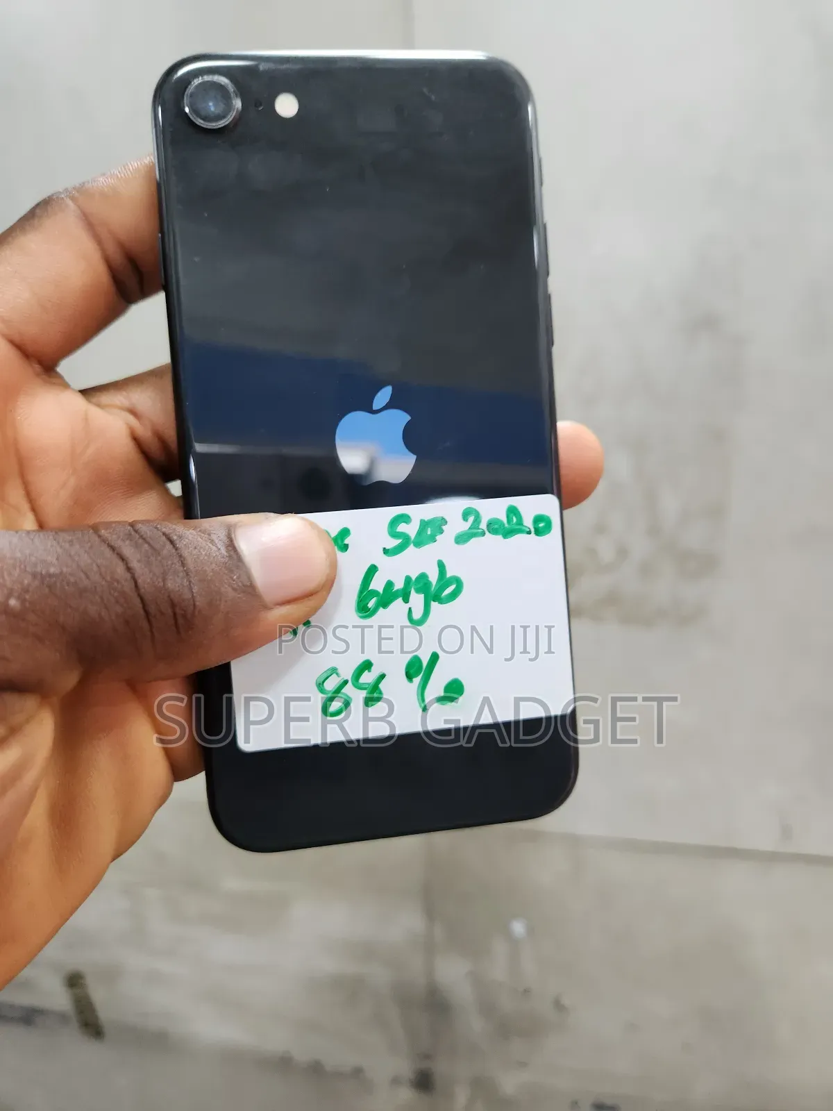 Apple iPhone SE (2020) 64 GB Black