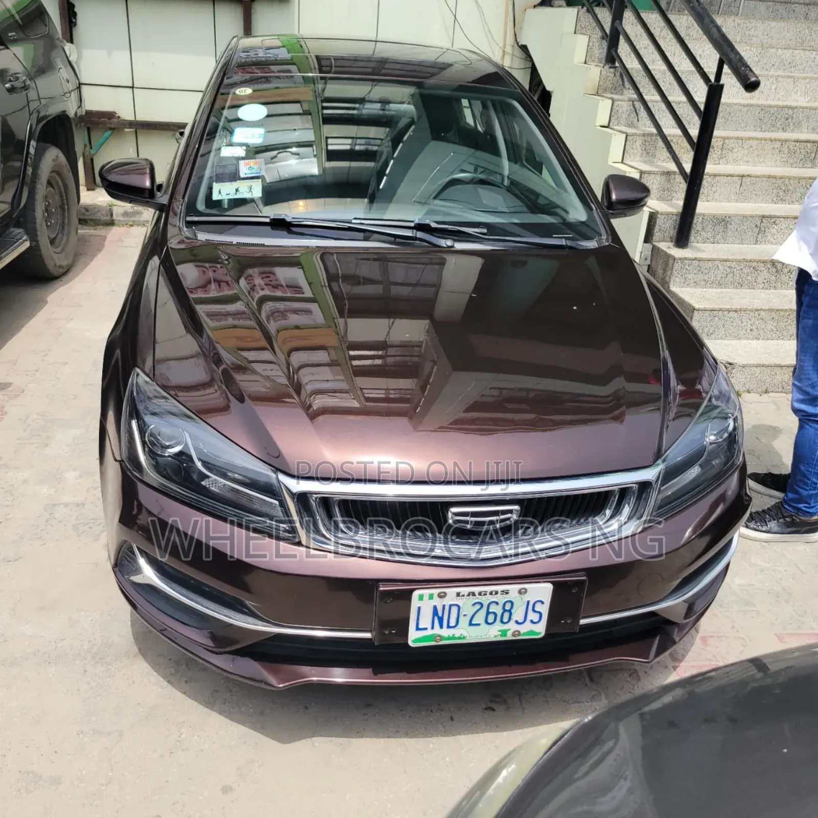 Geely Emgrand X7 2022 Burgundy
