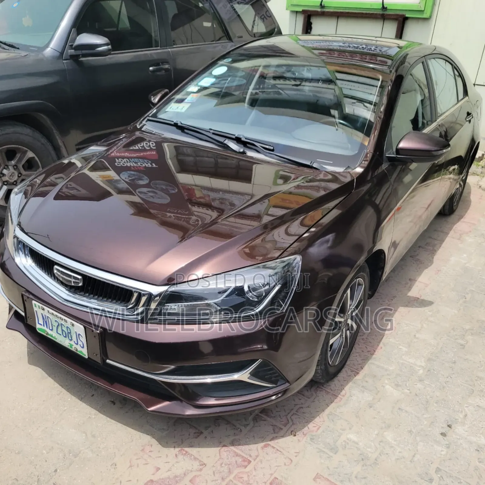 Geely Emgrand X7 2022 Burgundy