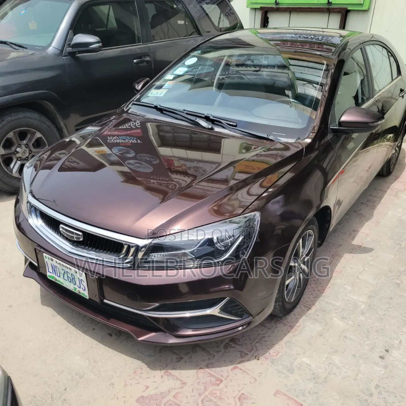 Geely Emgrand X7 2022 Burgundy