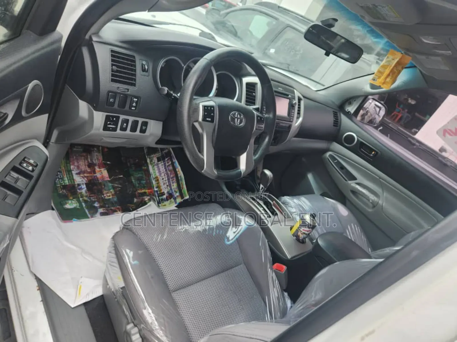 Toyota Tacoma 2015 White