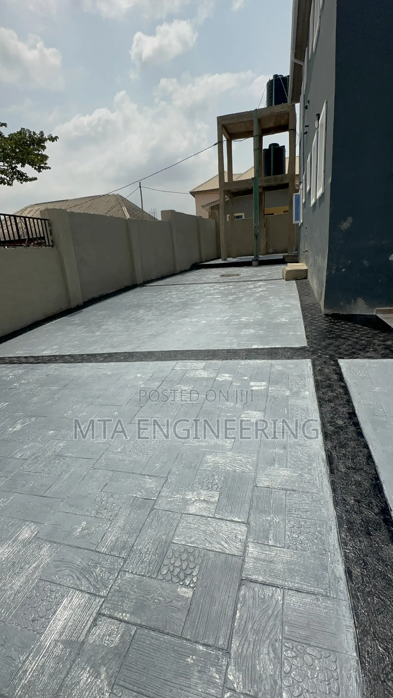 White and Gray Concrete Color Stamp