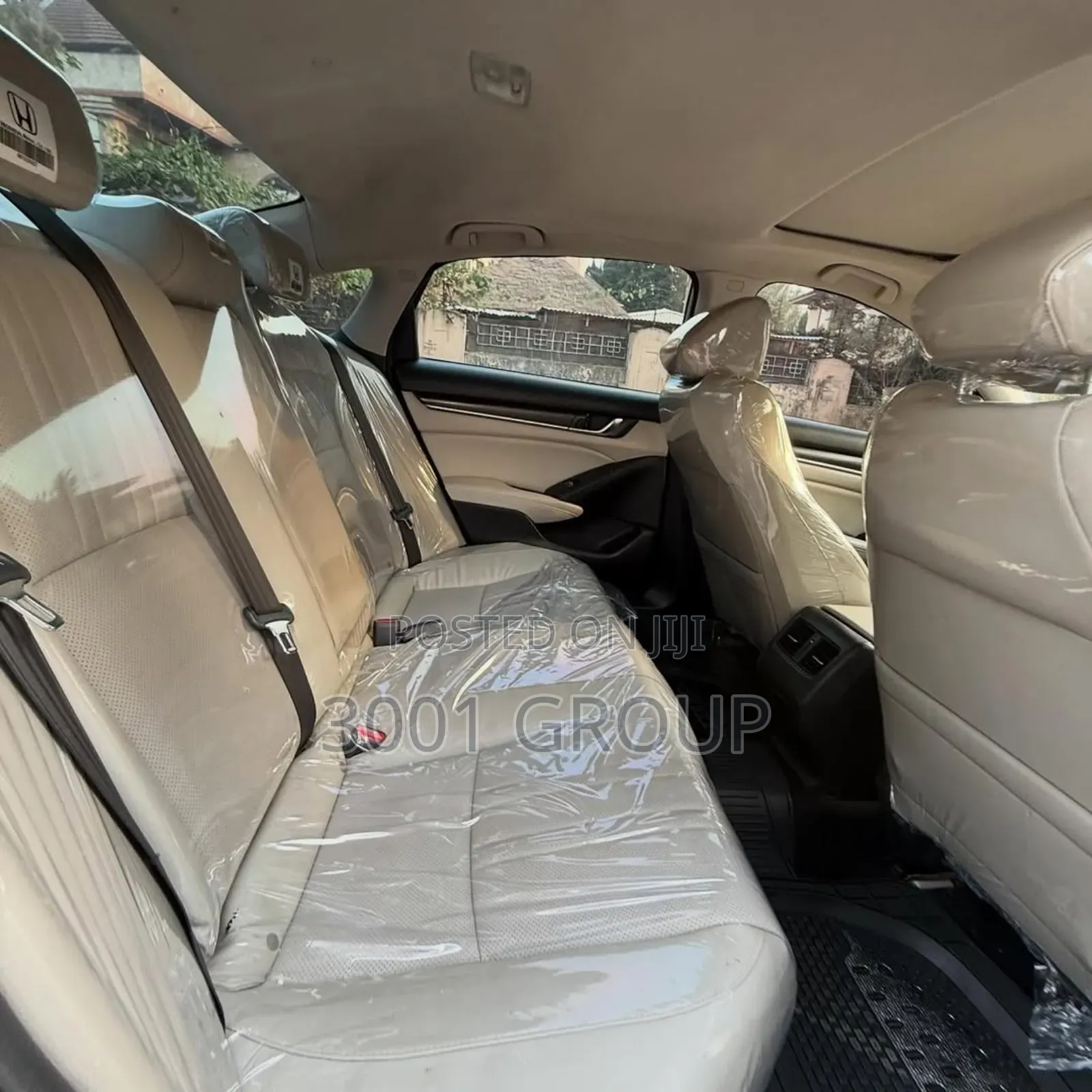 Honda Accord Touring 2018 Gold
