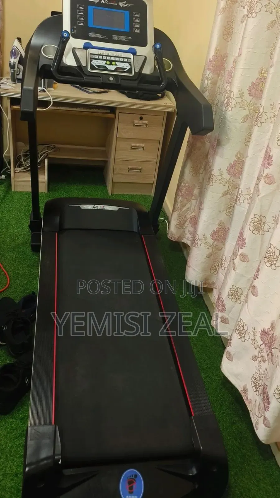 2.5hp Treadmill 120kg User Weight And Bluetooth