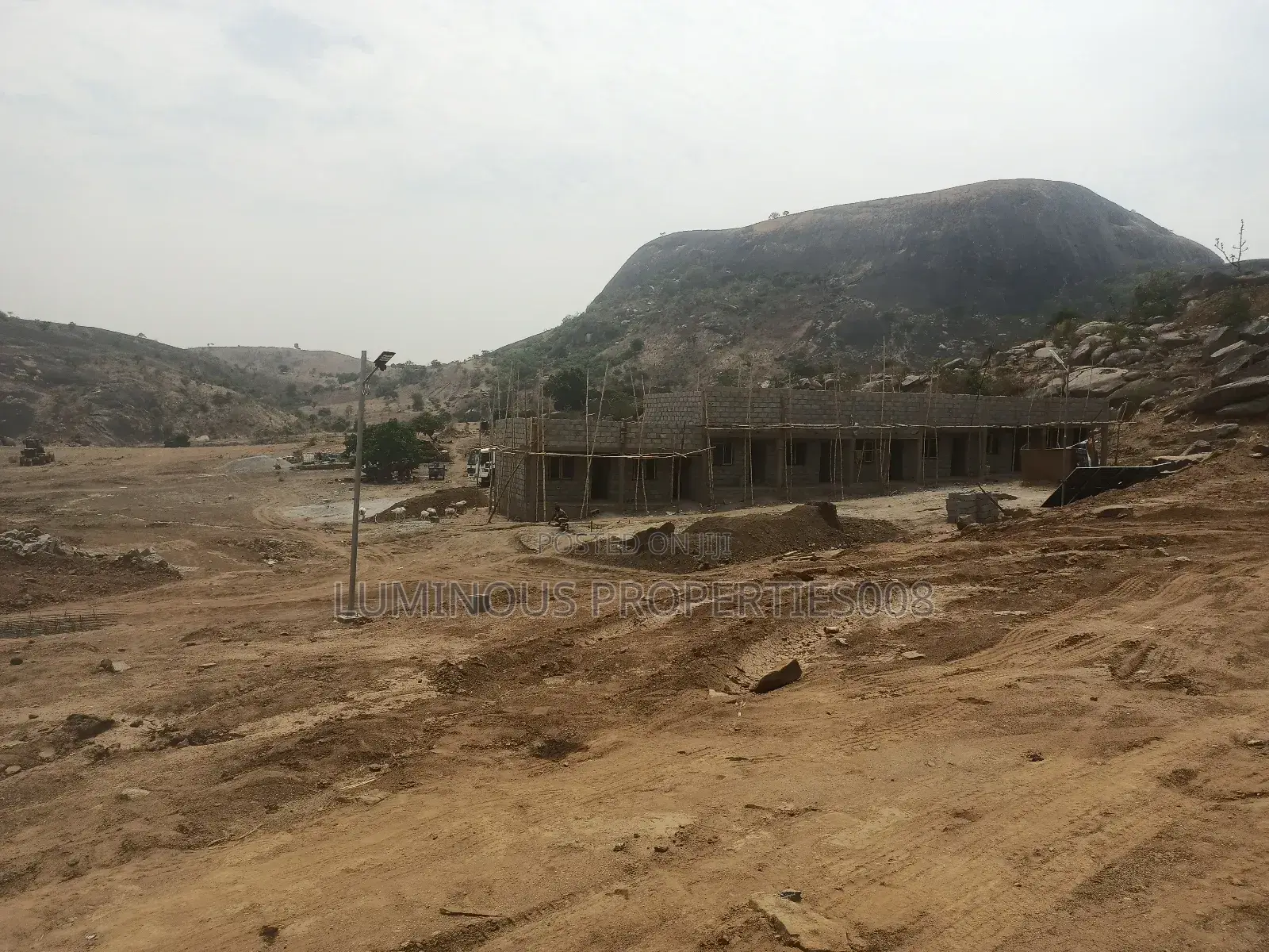 Estate Land Maitama 2 Ext by Tinubu Barracks. (Drekford Ltd)