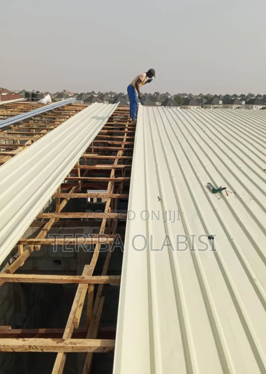 Flat Roof (Hidden Roof)