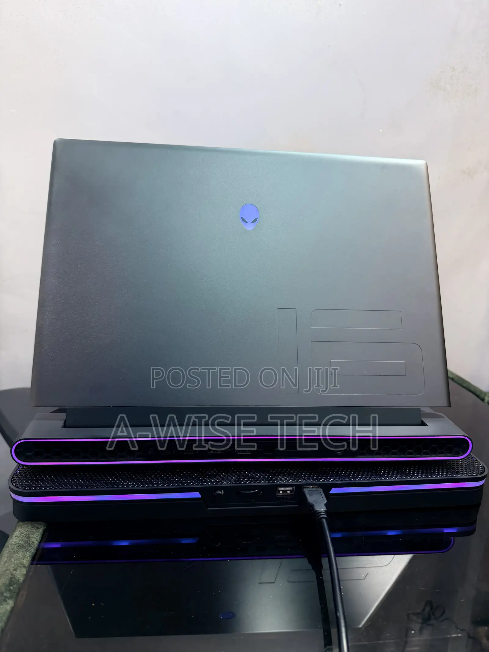 Laptop Dell Alienware M16 r1 16GB Intel Core i9 SSD 1T