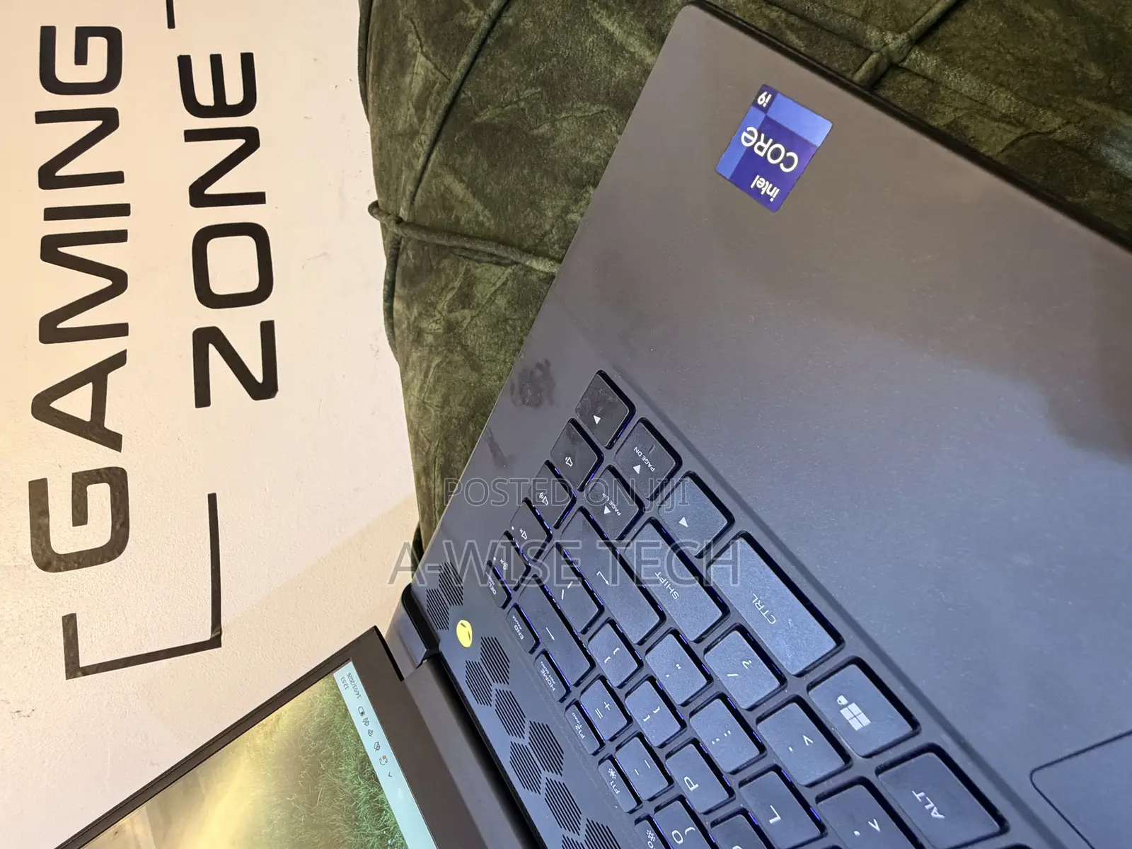 Laptop Dell Alienware M16 r1 16GB Intel Core i9 SSD 1T