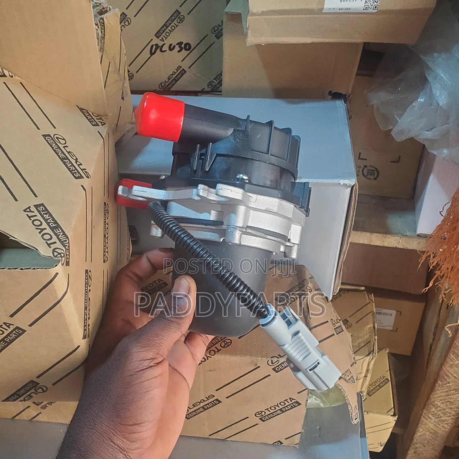 Toyota Tundra Sequoia Air Pump Assembly