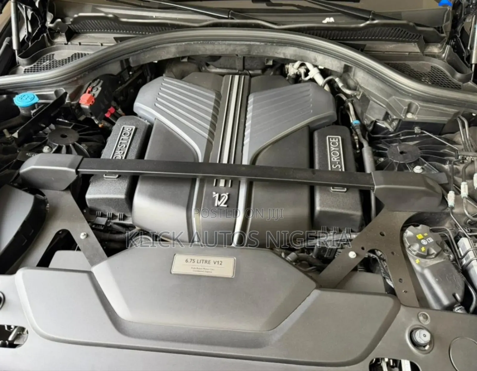 New Rolls-Royce Cullinan Black Badge 2024 Blue