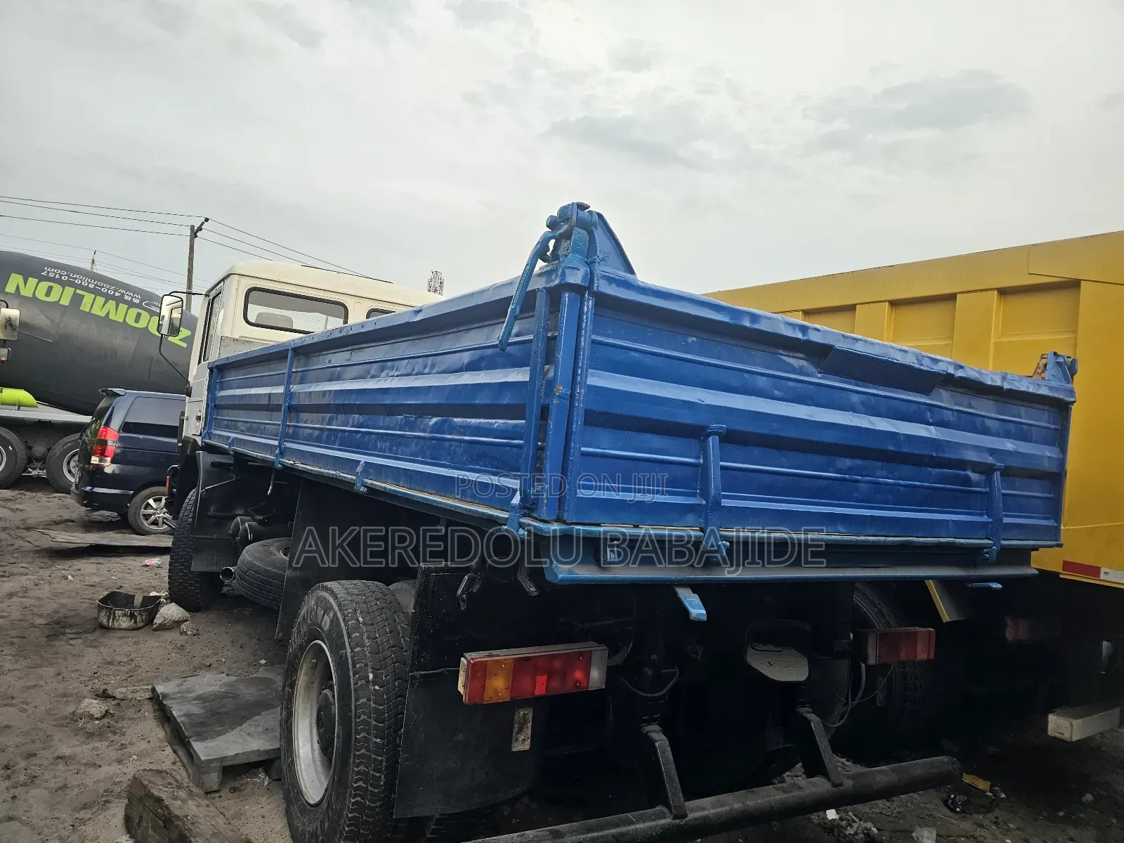 Man Truck Dump