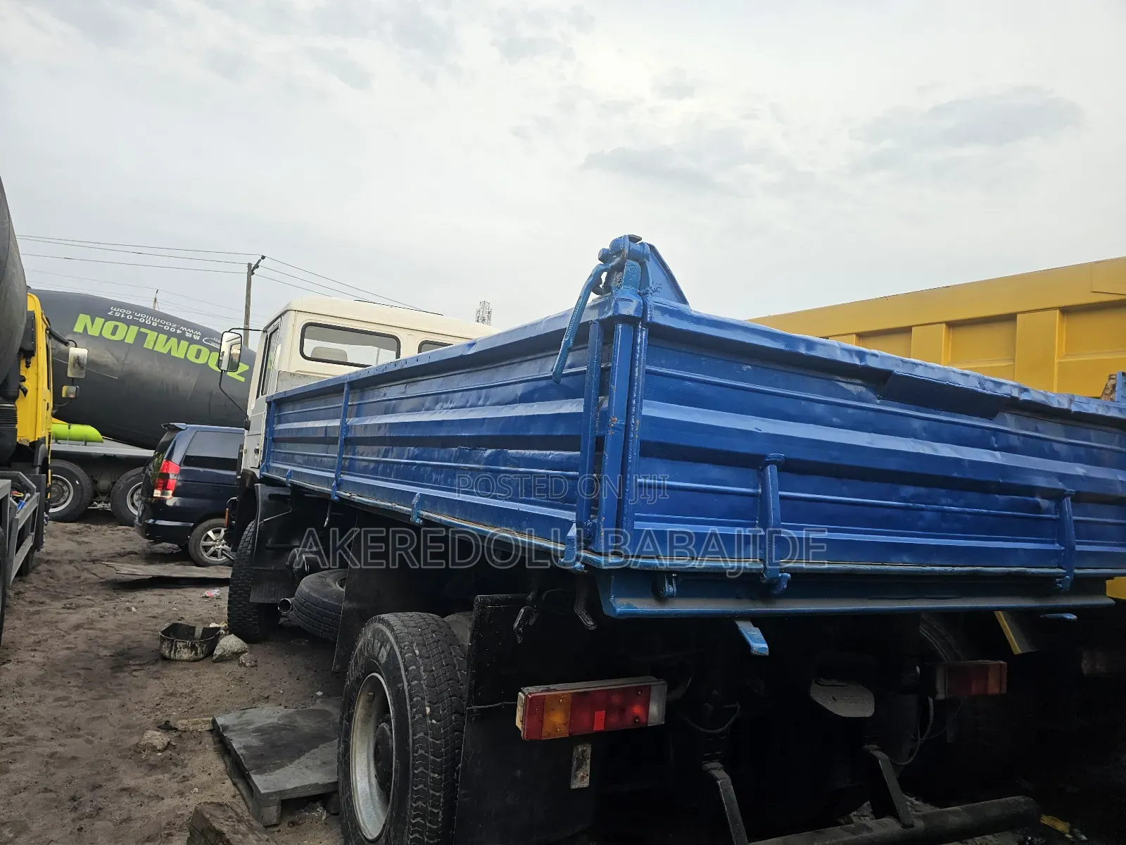 Man Truck Dump