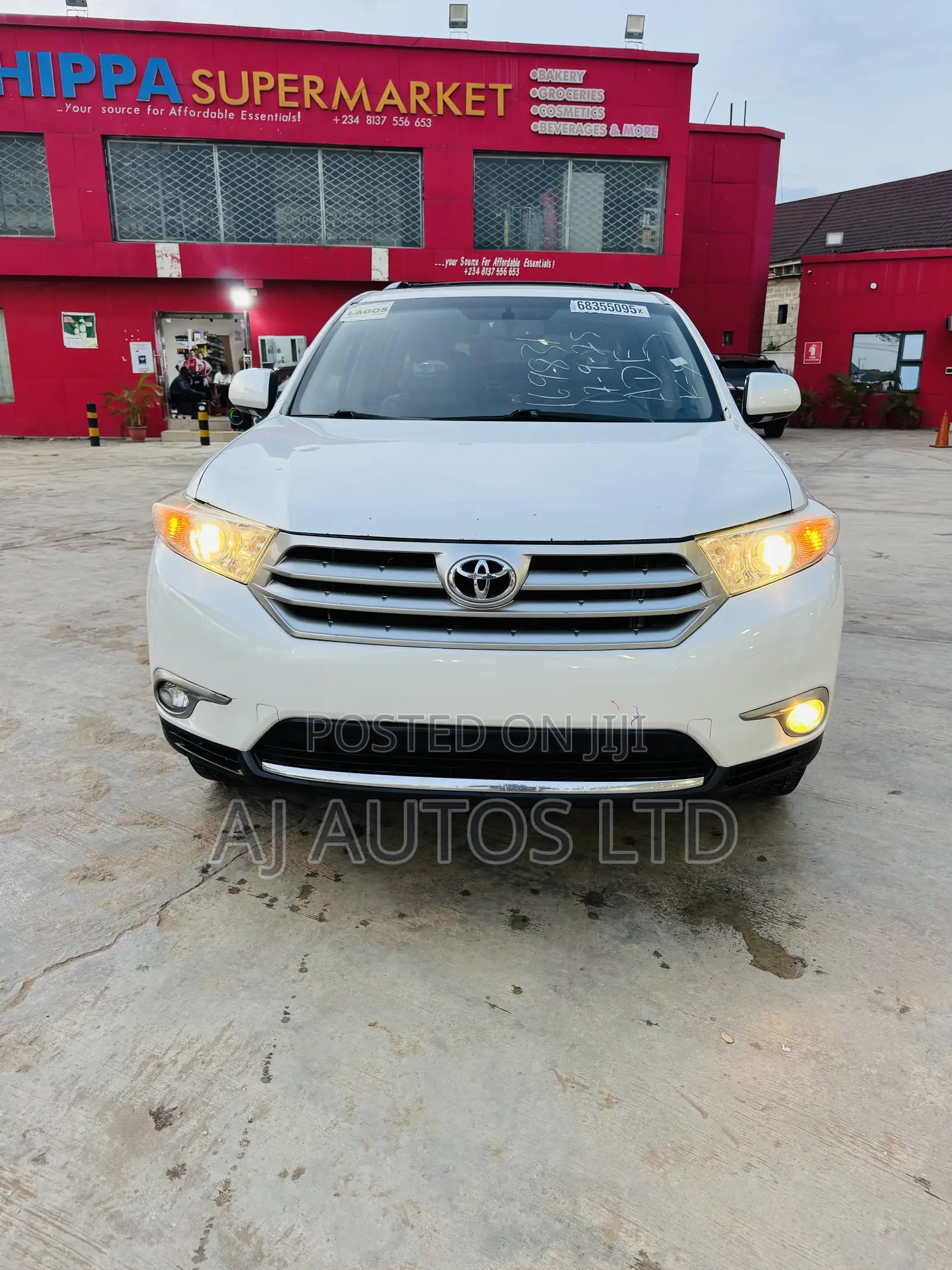 Toyota Highlander Limited 3.5l 4WD 2013 White