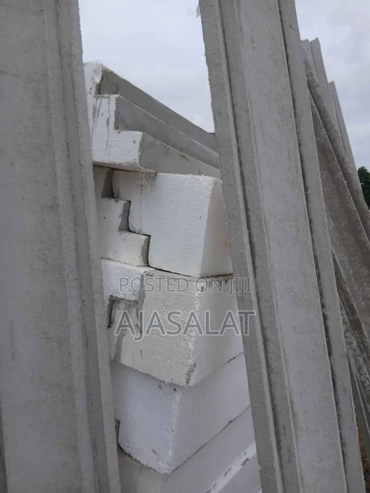 Polystyrene Parapet and Board