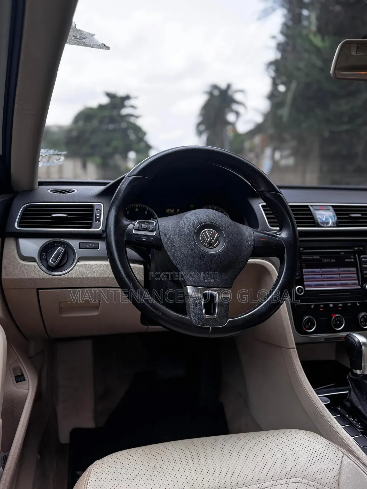 Volkswagen Passat SE 4dr Sedan (1.8L 4cyl Turbo 6A) 2015 White