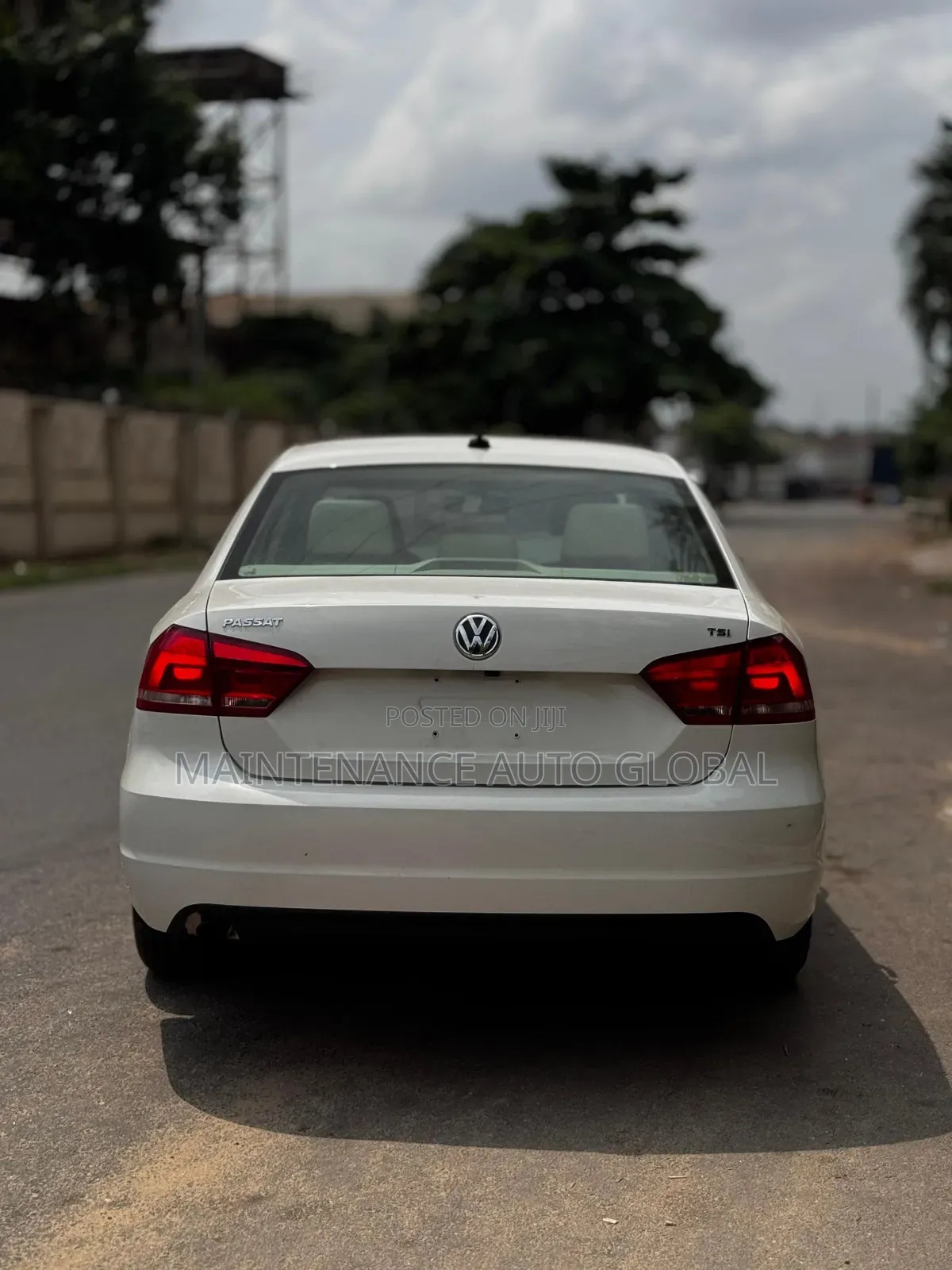 Volkswagen Passat SE 4dr Sedan (1.8L 4cyl Turbo 6A) 2015 White