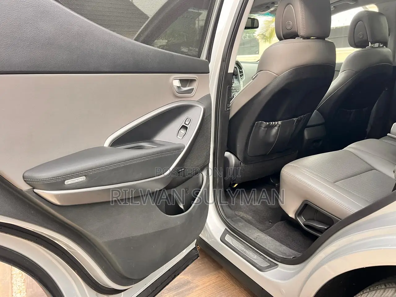 Hyundai Santa Fe Limited 4dr SUV (3.3L 6cyl 6A) 2015 Silver
