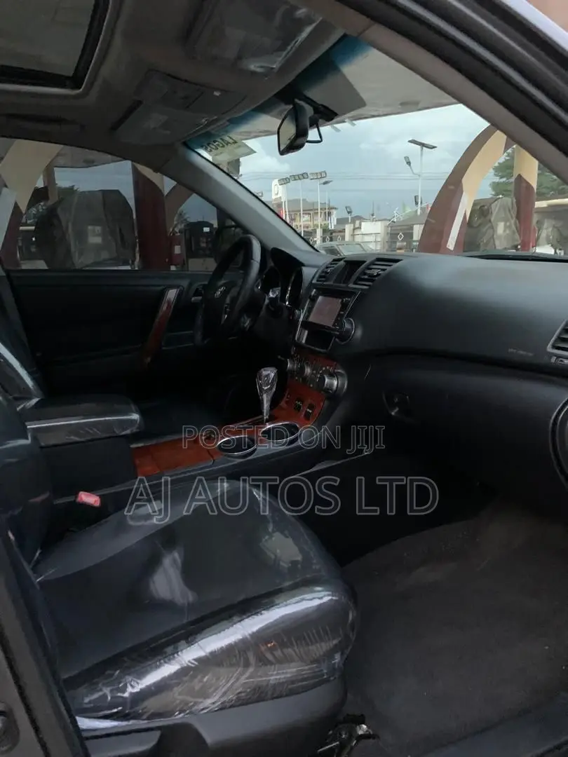 Toyota Highlander 2013 Gray
