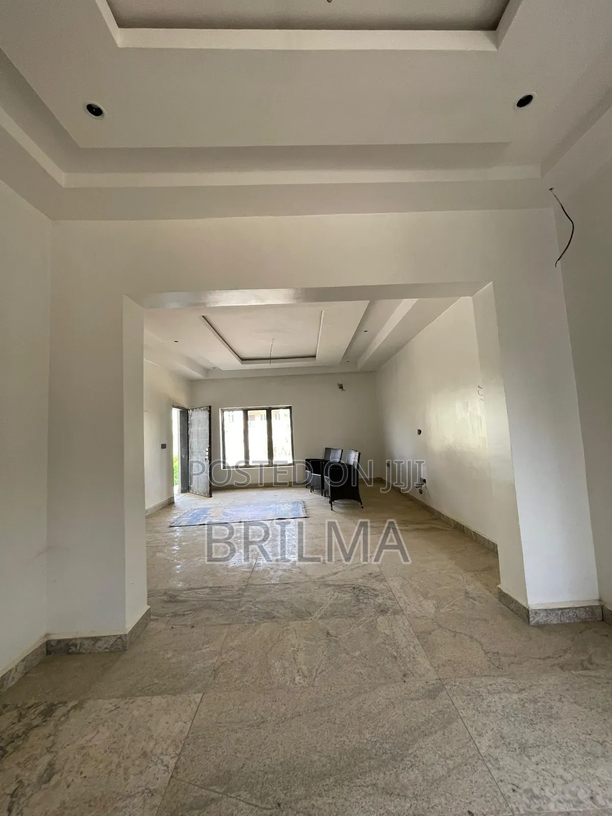 4bdrm Duplex in Jahi for sale