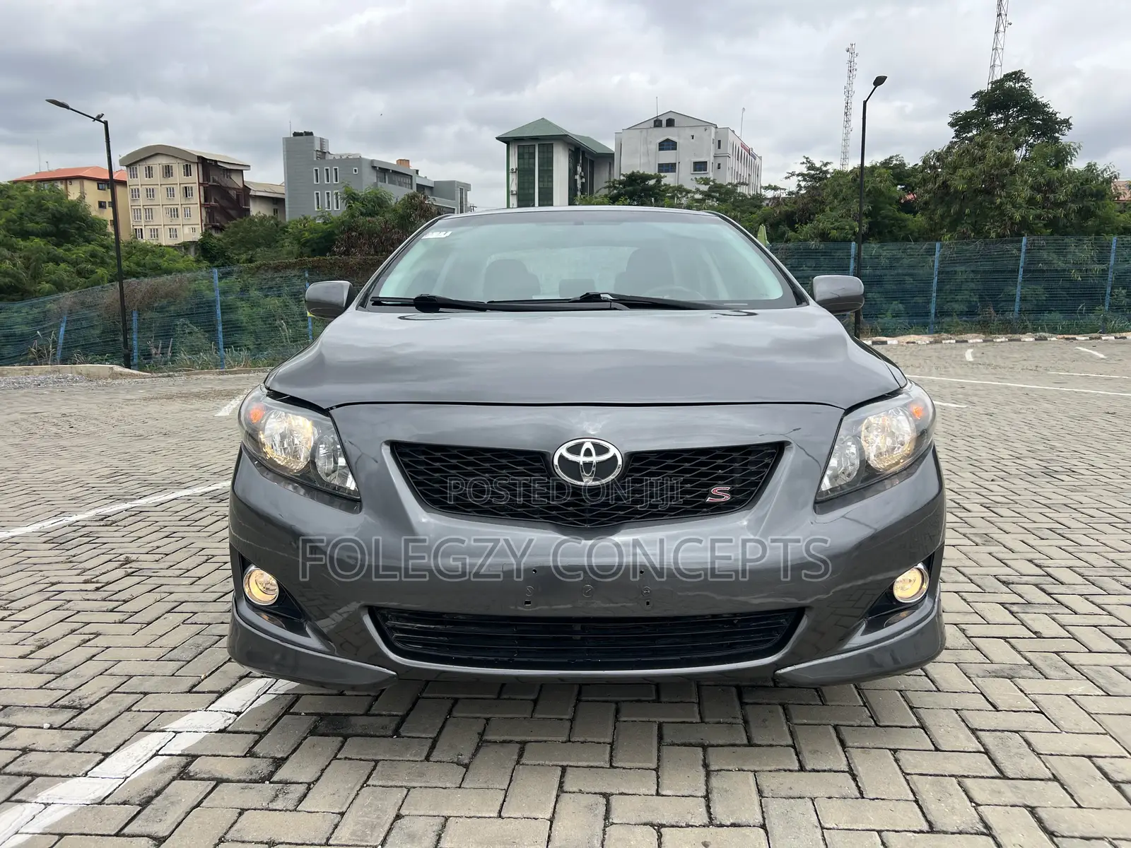 Toyota Corolla S 4dr Sedan (1.8L 4cyl 4A) 2009 Gray
