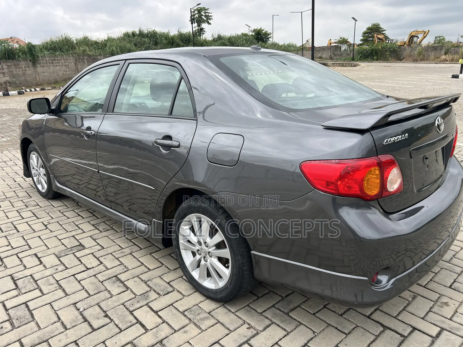 Toyota Corolla S 4dr Sedan (1.8L 4cyl 4A) 2009 Gray