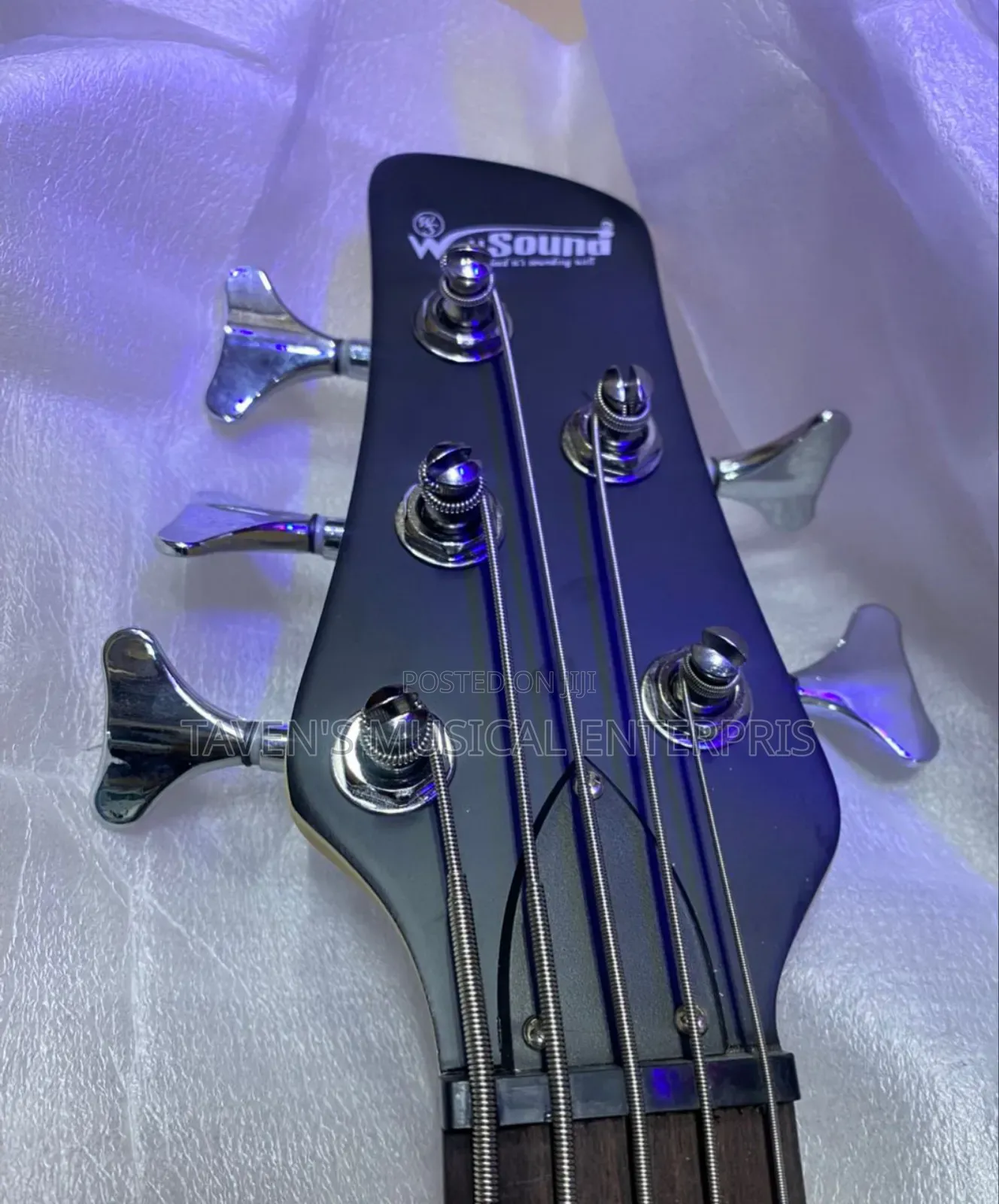 Wellsound Electric Bass Guitar