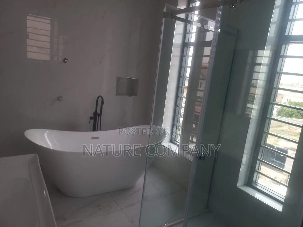 5bdrm Duplex in Omole Phase 1 for sale