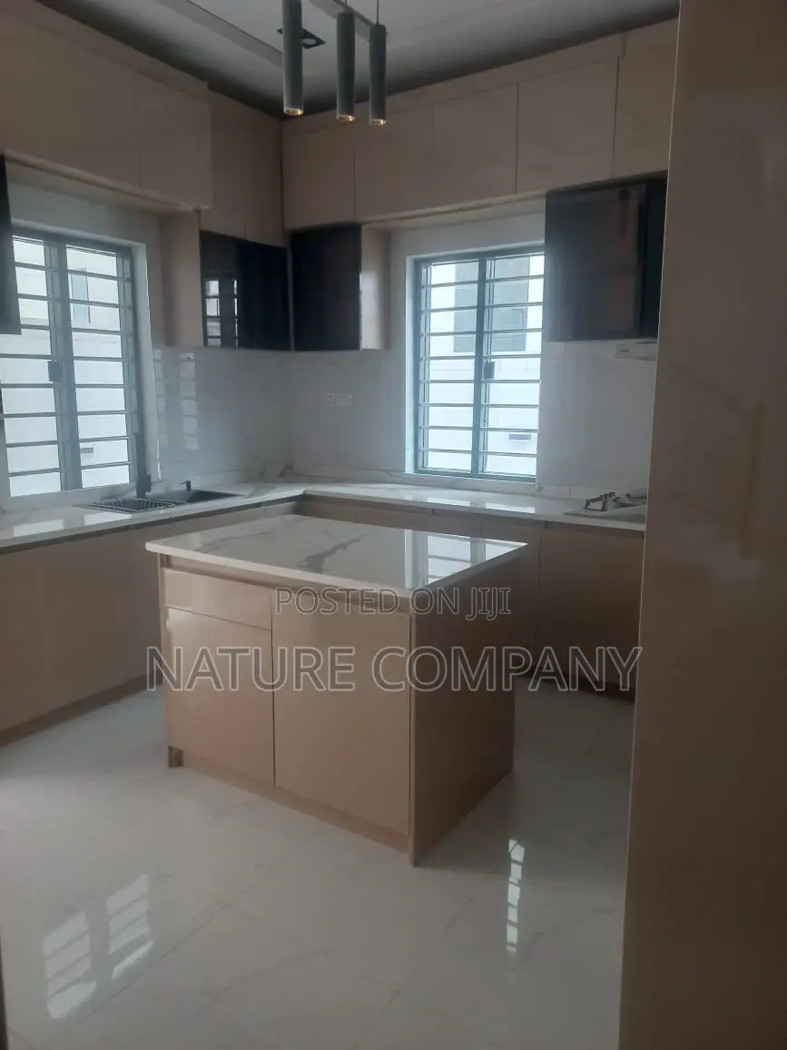 5bdrm Duplex in Omole Phase 1 for sale