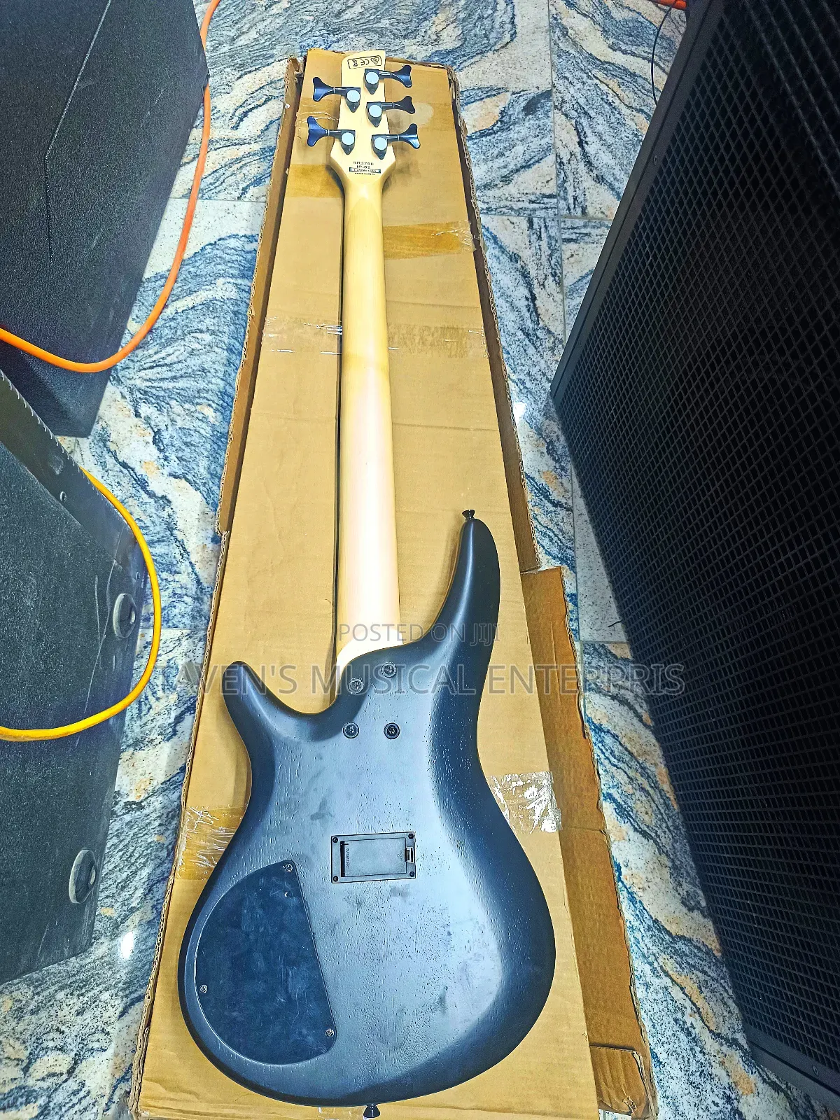 Ibanez Soundgear Electric Bass Guitar