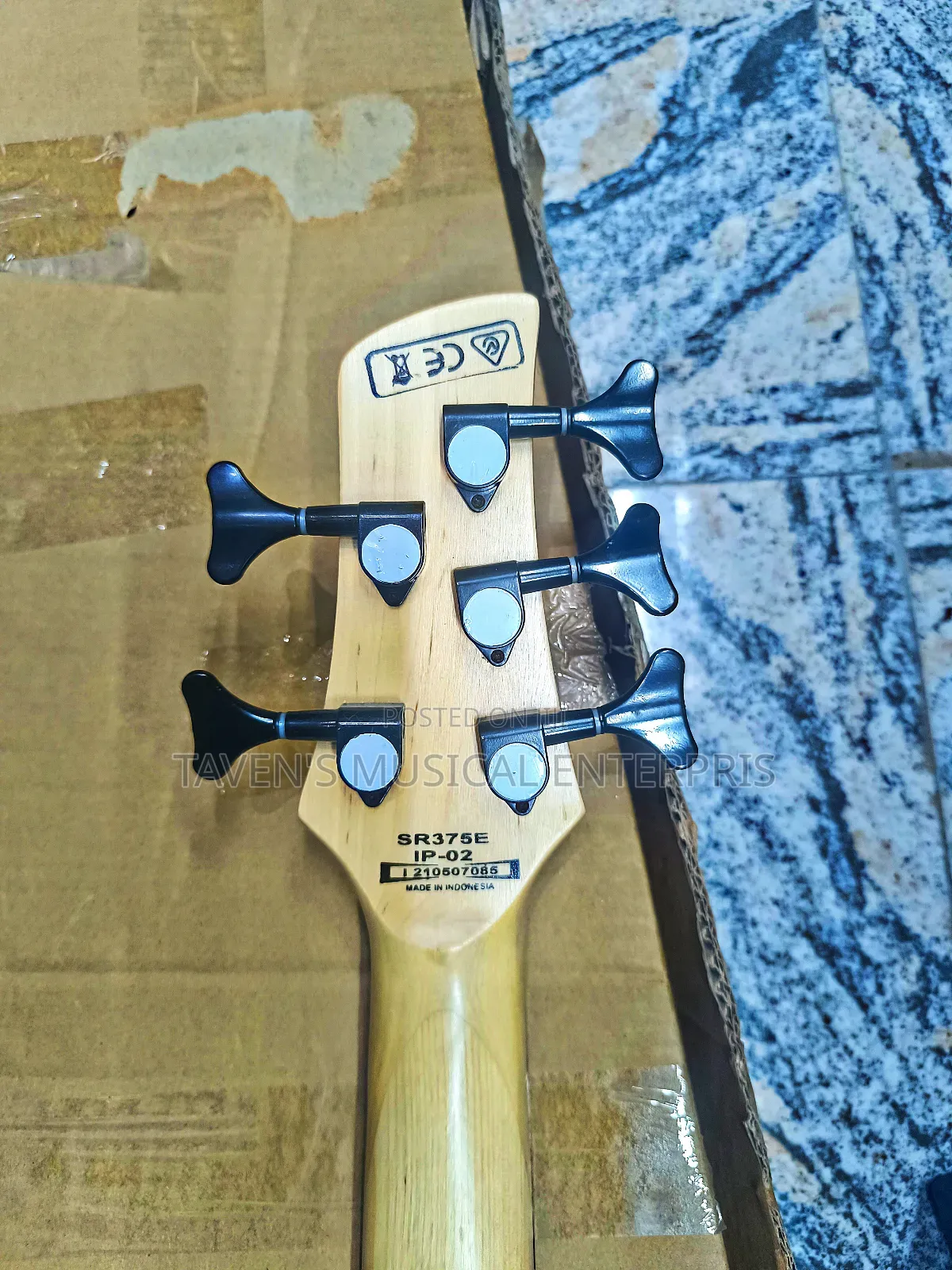 Ibanez Soundgear Electric Bass Guitar