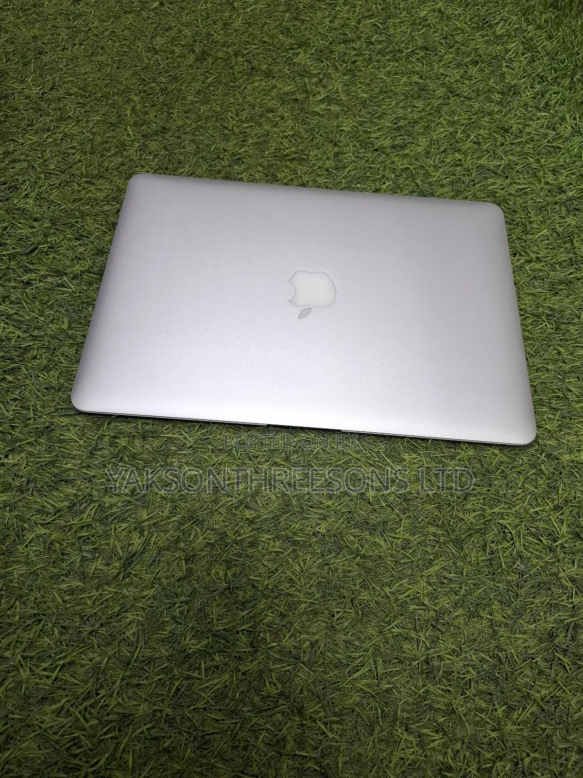 Laptop Apple MacBook Air 2017 8GB Intel Core i5 SSD 256GB