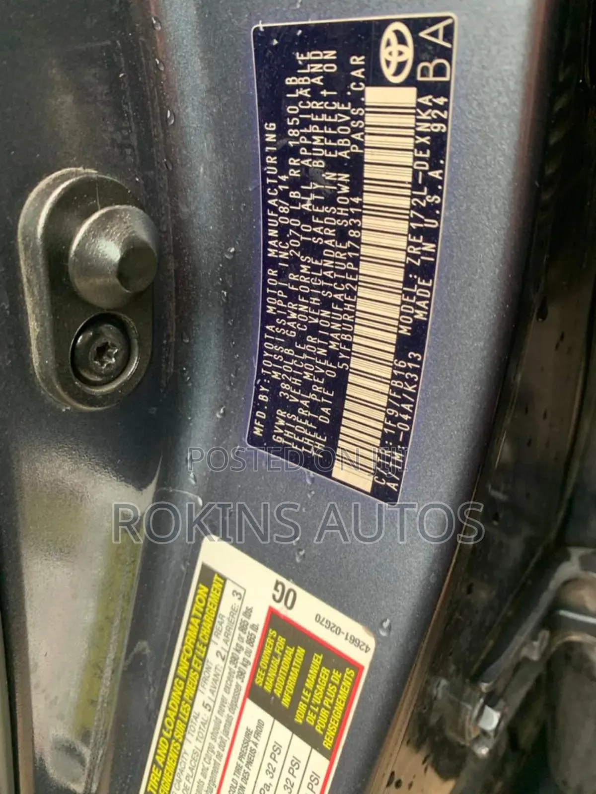 Toyota Corolla LE 4dr Sedan (1.8L 4cyl CVT) 2015 Gray