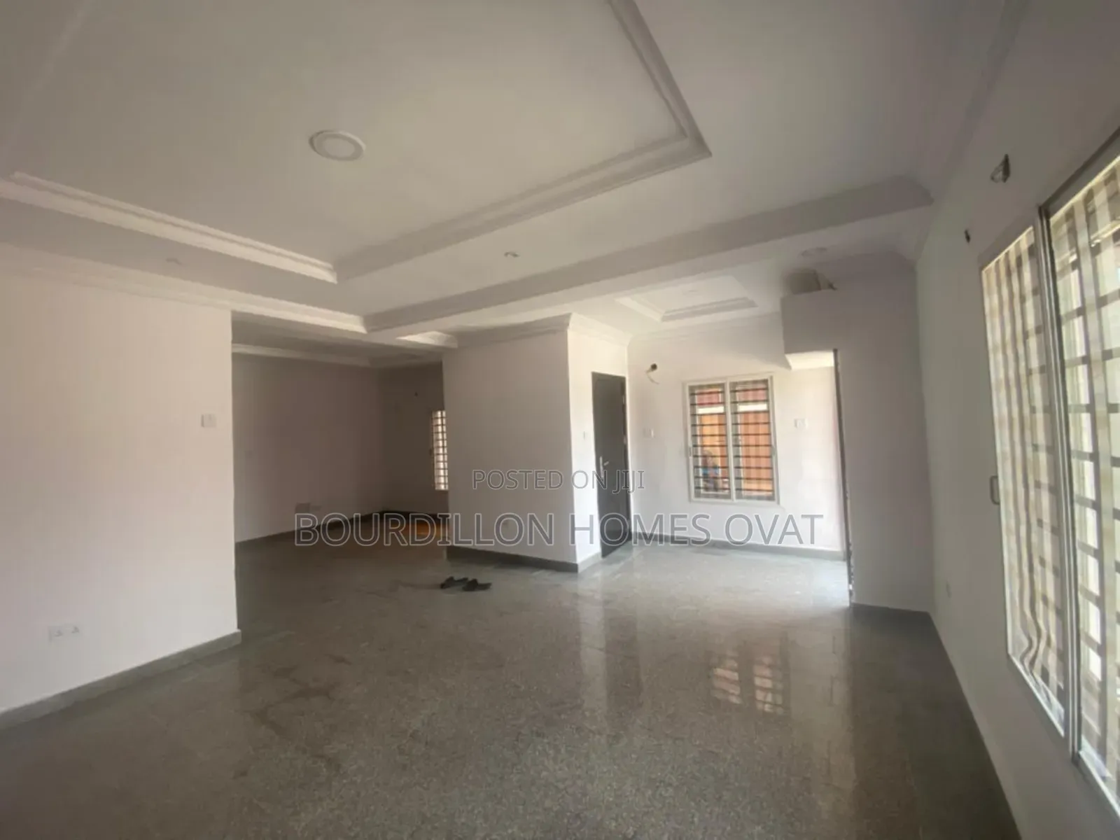 5bdrm Duplex in Lekki Phase 1 Lagos for rent
