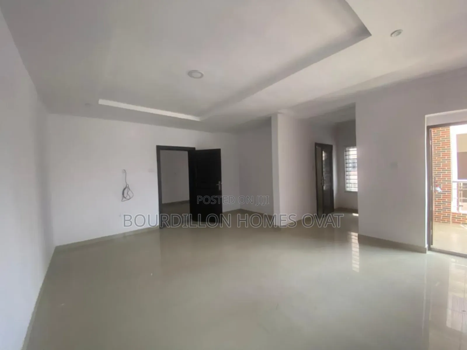 5bdrm Duplex in Lekki Phase 1 Lagos for rent