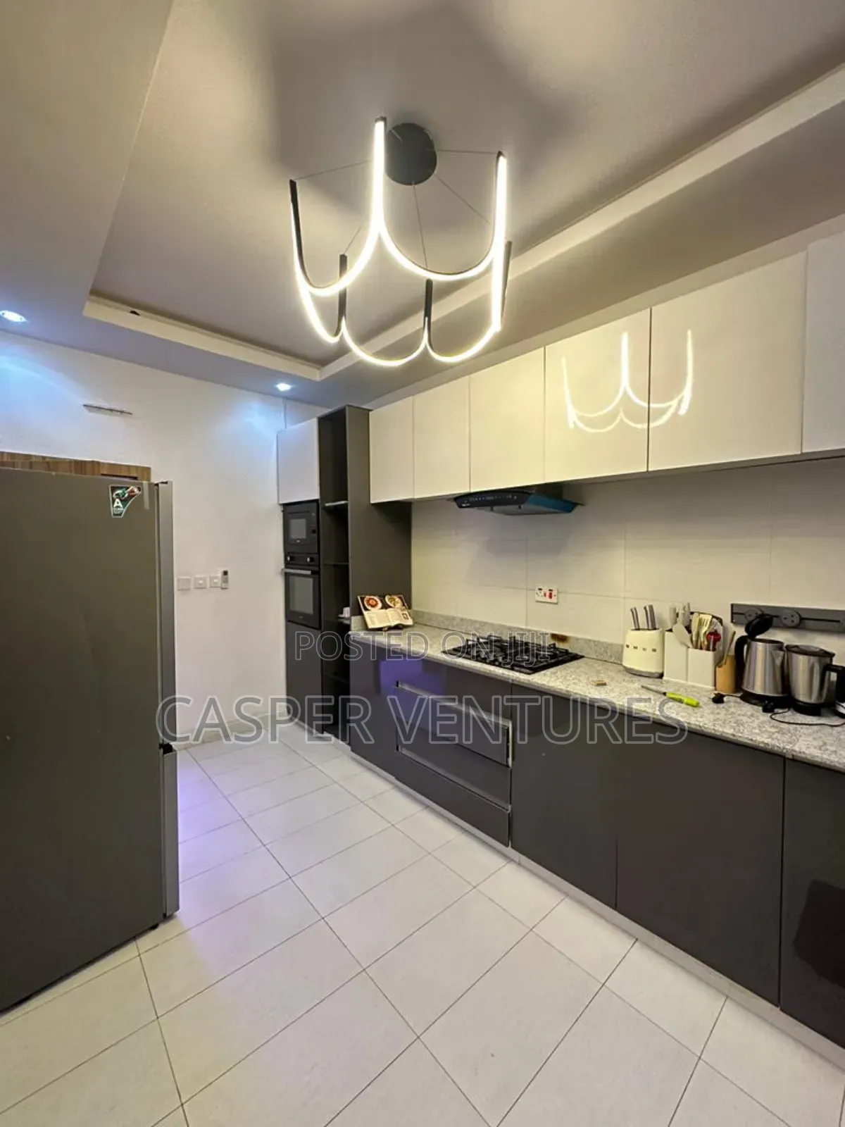 Furnished 2bdrm Apartment in Admiralty Way, Lekki Phase 1 for rent