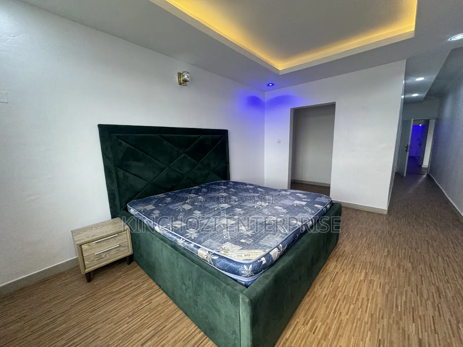 3bdrm Block of Flats in Lekki Luxury Flats for rent