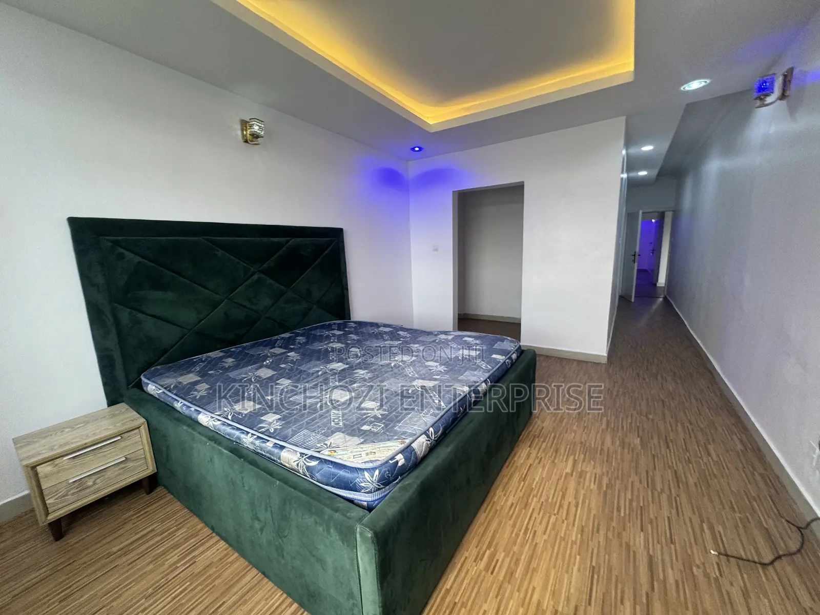 3bdrm Block of Flats in Lekki Luxury Flats for rent