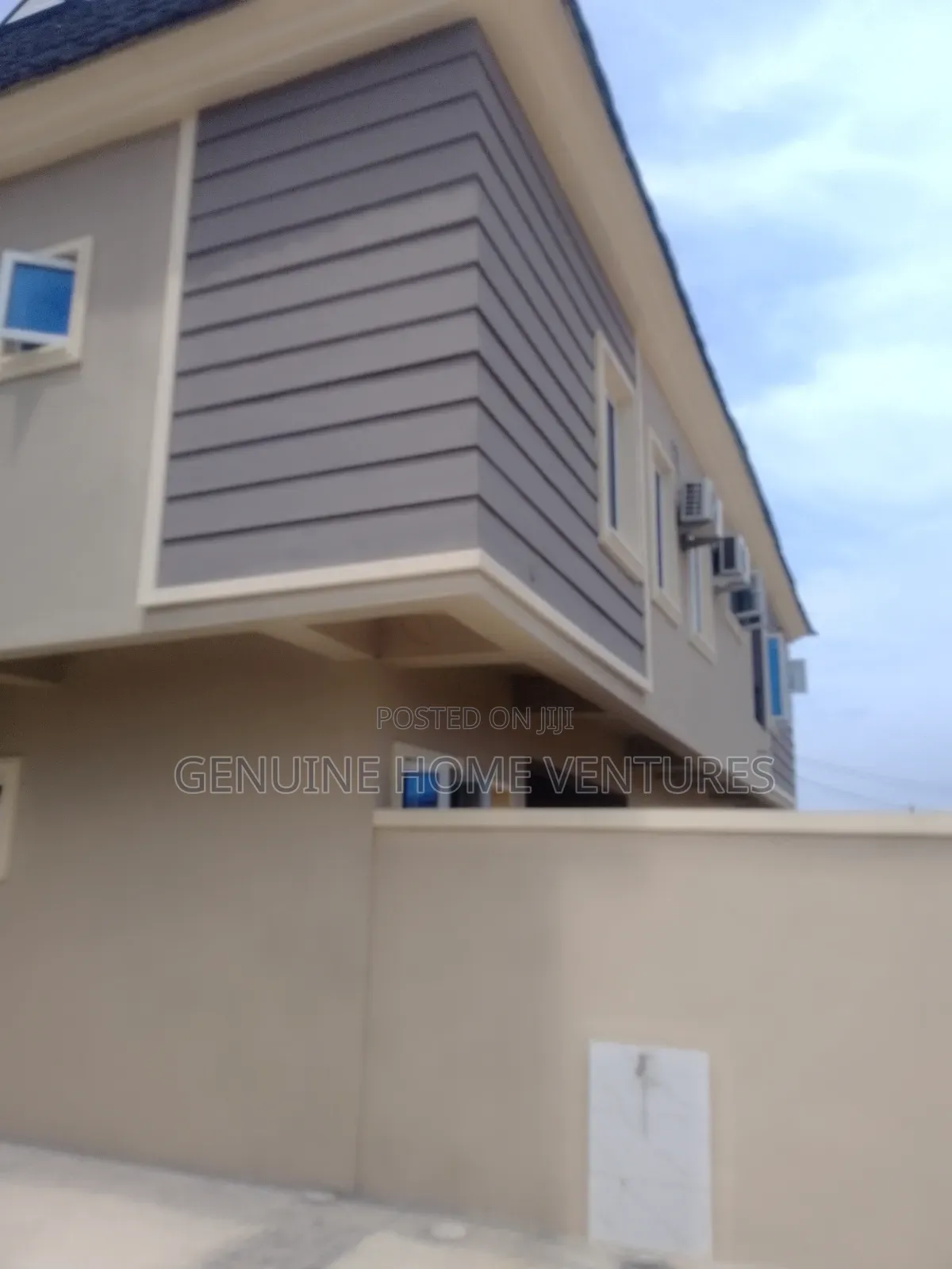 Mini Flat in Agric for rent